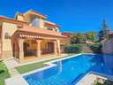 Chalet en venta en Los Villares