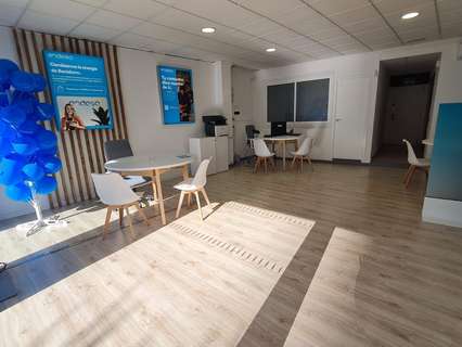 Local comercial en alquiler en Benidorm zona PUEBLO LEVANTE