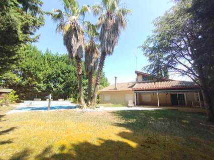 Chalet en venta en Zuera