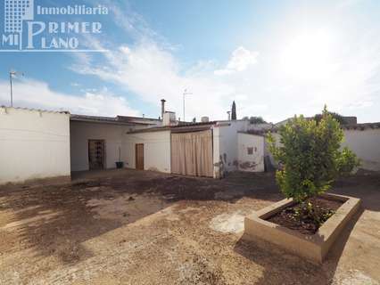 Casa en venta en Argamasilla de Alba, rebajada
