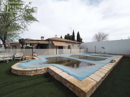 Chalet en alquiler en Argamasilla de Alba