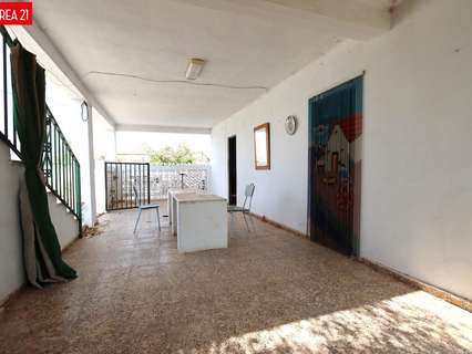 Chalet en venta en La Pobla de Vallbona