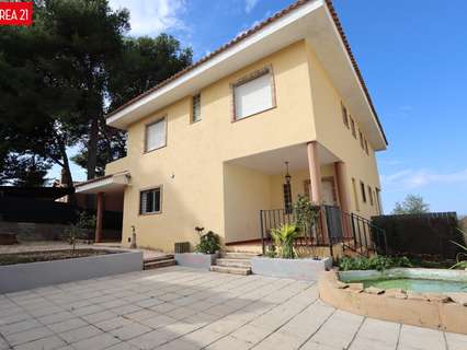 Chalet en alquiler en La Pobla de Vallbona