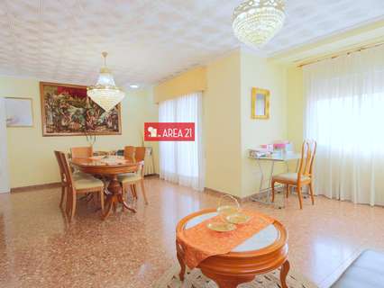 Piso en venta en La Pobla de Vallbona rebajado