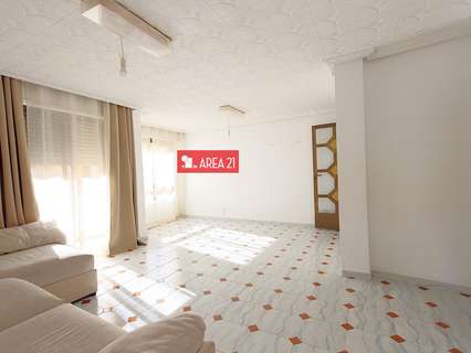 Piso en venta en La Pobla de Vallbona rebajado