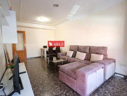 Piso en venta en La Pobla de Vallbona