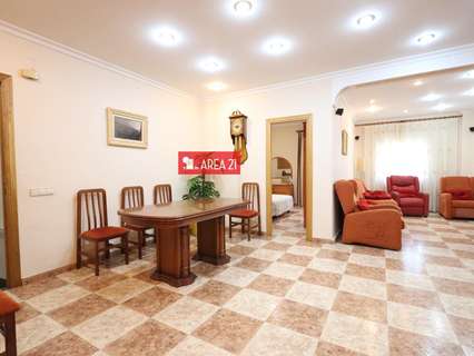 Casa en venta en La Pobla de Vallbona
