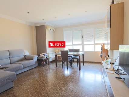 Piso en venta en La Pobla de Vallbona