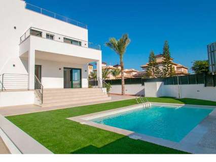 Casa en venta en Elche/Elx La Marina