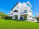 Apartamento en venta en Estepona