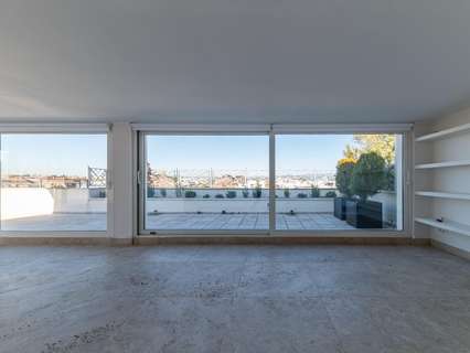 Ático en alquiler en Madrid rebajado