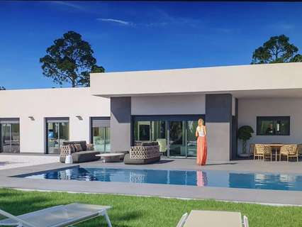 Chalet en venta en Novelda