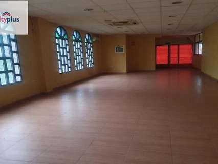 Local comercial en venta en La Adrada