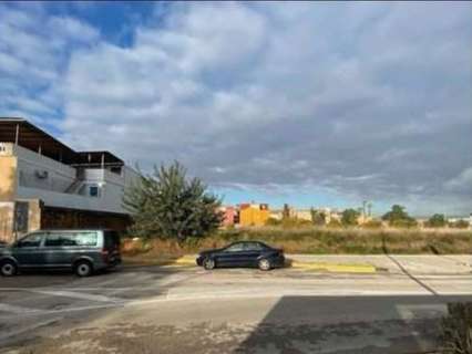 Parcela urbana en venta en Carcaixent rebajada