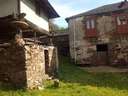 Villa en venta en Navia de Suarna