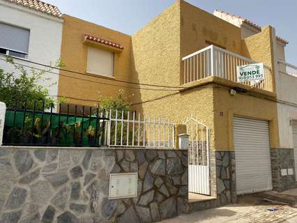 Casa en venta en Vícar, rebajada