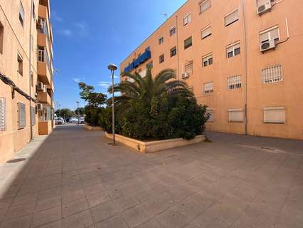 Piso en venta en Almería