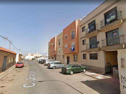 Piso en venta en Roquetas de Mar rebajado