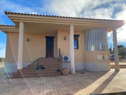 Chalet en venta en Yecla