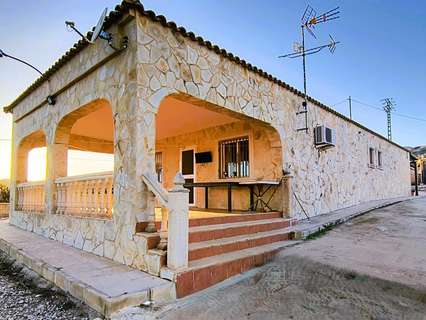 Chalet en venta en Crevillent