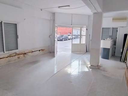 Local comercial en venta en Novelda