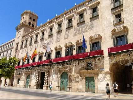 Local comercial en alquiler en Alicante