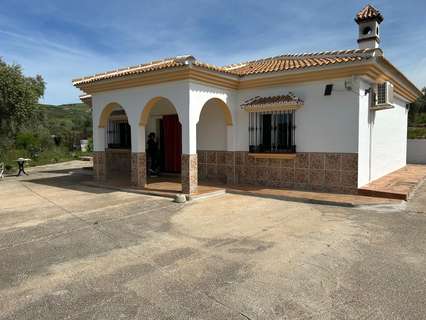 Villa en venta en Almogía