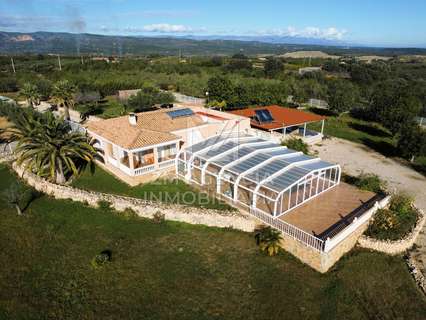 Villa en venta en Cervera del Maestre