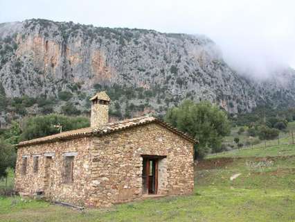 Casa en venta en Ubrique, rebajada