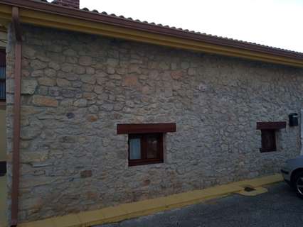 Casa en venta en Medina de Pomar, rebajada