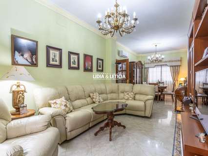 Casa en venta en Mairena del Alcor