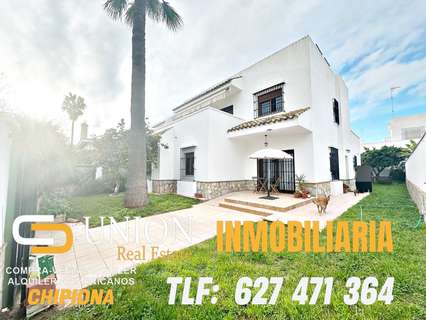 Chalet en venta en Chipiona