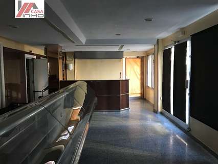 Local comercial en venta en Barbastro