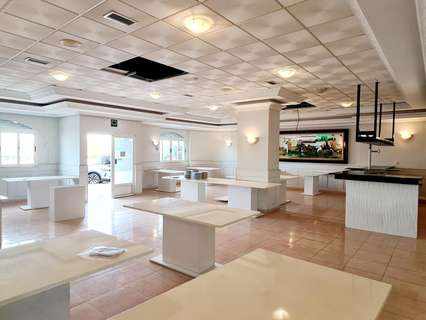 Local comercial en alquiler en Dénia