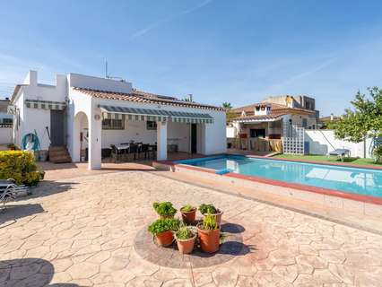 Casa en venta en Mont-Roig del Camp