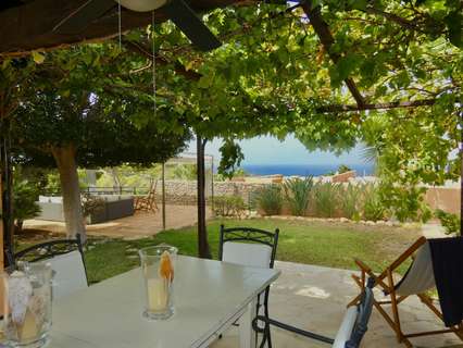 Villa en venta en Sant Josep de sa Talaia zona Cala Moli rebajada