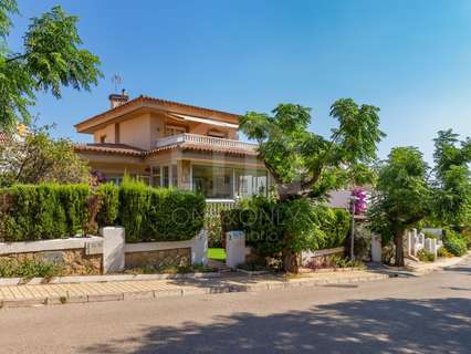 Villa en venta en Mont-Roig del Camp