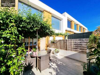 Bungalow en venta en Santa Pola zona Gran Alacant