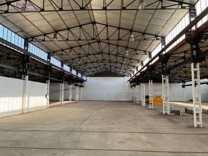 Nave industrial en venta en Logroño, rebajada