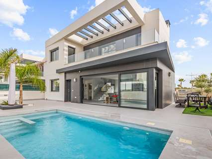 Casa en venta en Algorfa