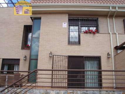 Chalet en venta en Parla