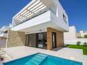 Villa en venta en Pilar de la Horadada Mil Palmeras