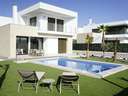 Villa en venta en Orihuela