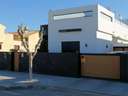 Villa en venta en Pilar de la Horadada