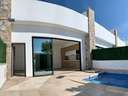 Villa en venta en Pilar de la Horadada