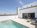 Villa en venta en Benijófar