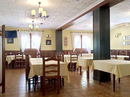 Chalet en venta en Elda