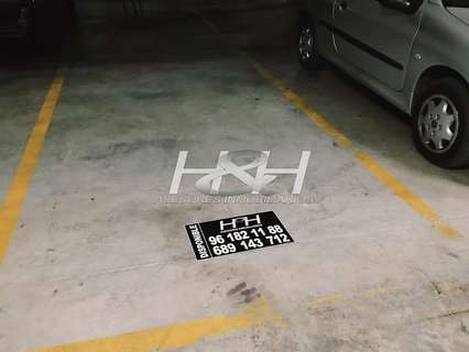 Plaza de parking en alquiler en Paterna