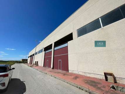 Nave industrial en venta en Burguillos rebajada