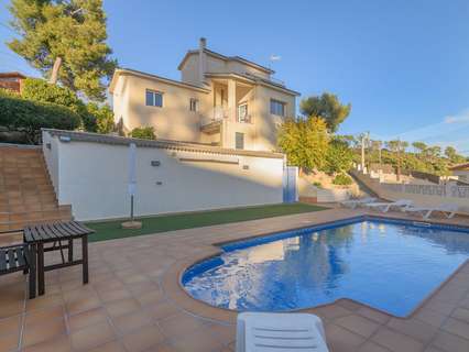 Chalet en venta en Cubelles